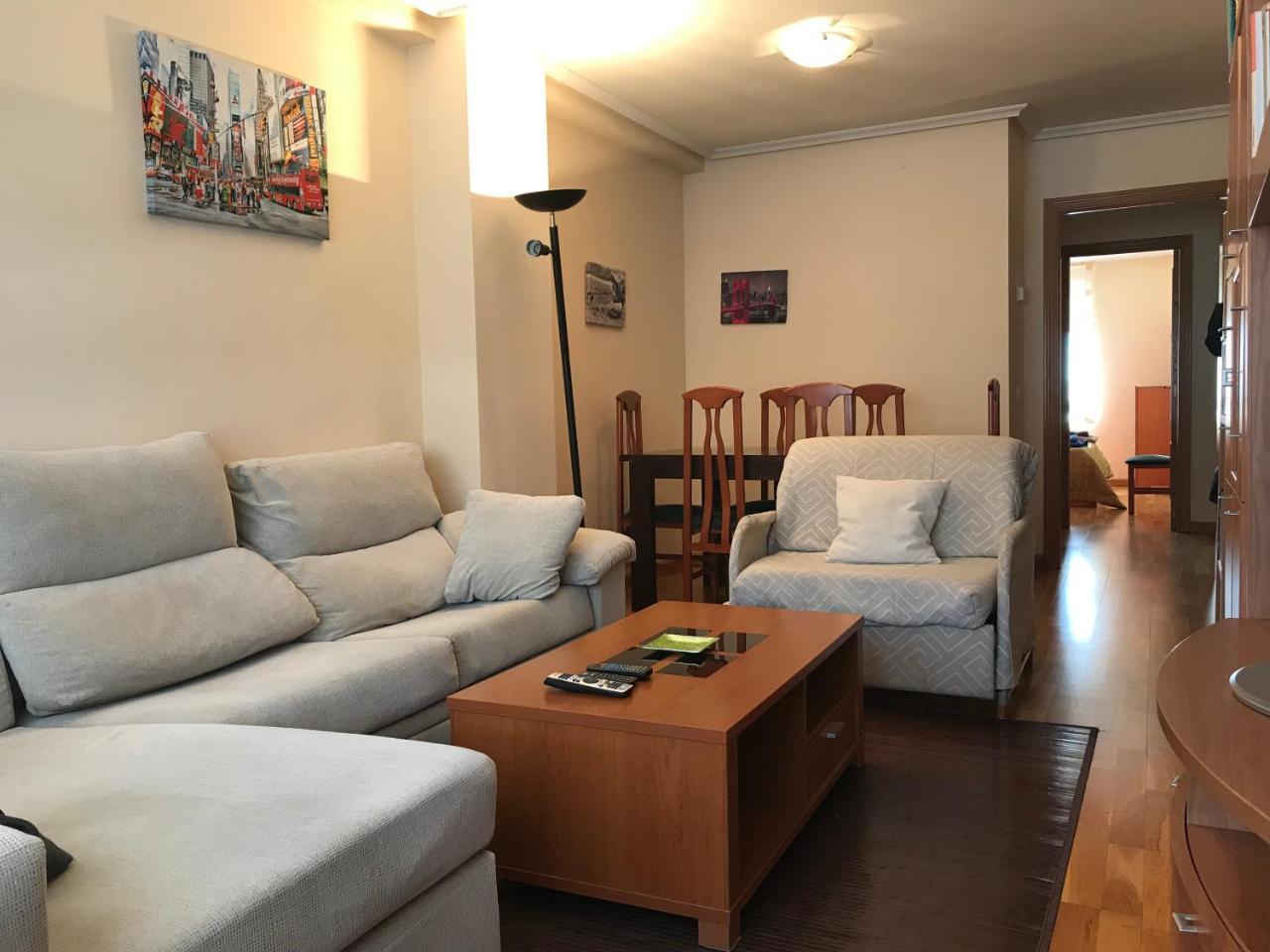 Apartmán Apartamento La Cenicienta León Exteriér fotografie